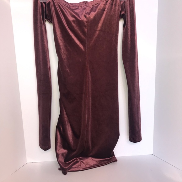 Fashion Nova Off the Shoulder Velvet Mini Dress XS - Picture 8 of 8